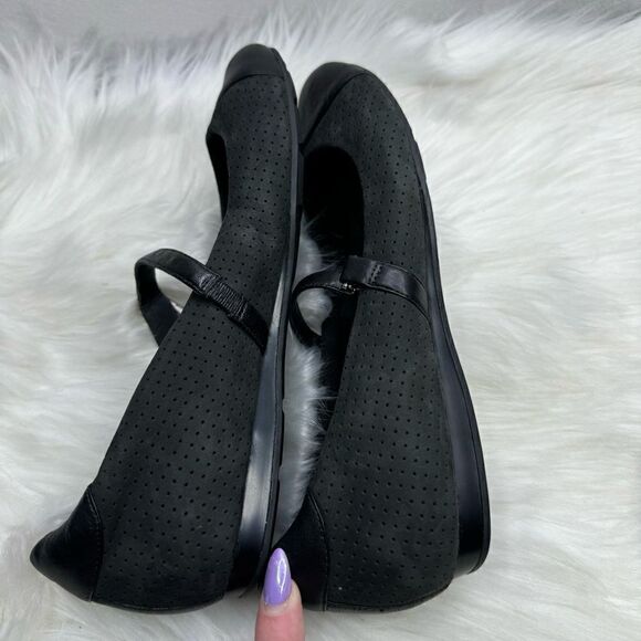 Cole Haan Air Mary Jane Suede Leather Flats 7.5 - Picture 5 of 7